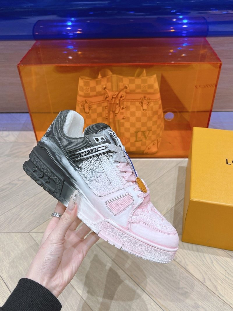 Louis Vuitton Sneakers